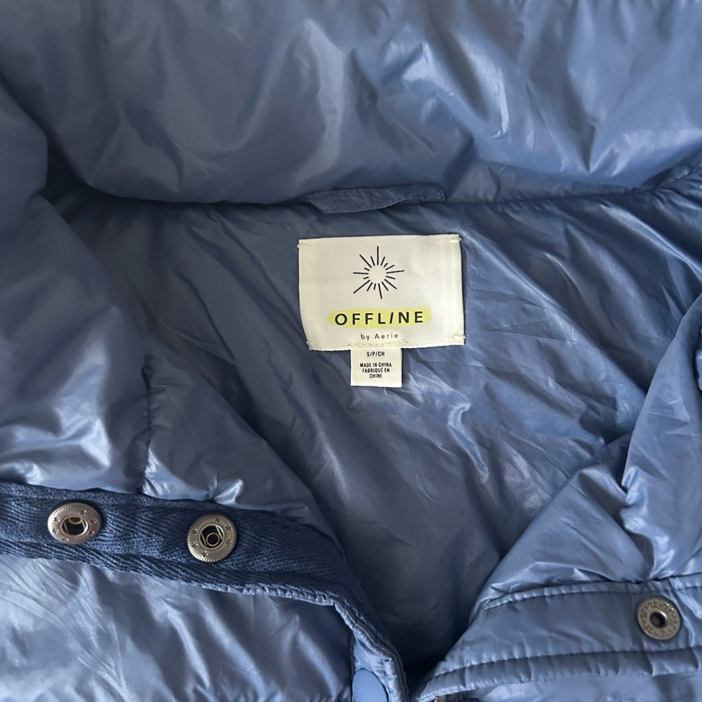 Aerie • Offline Puffer Vest - Picture 6 of 9